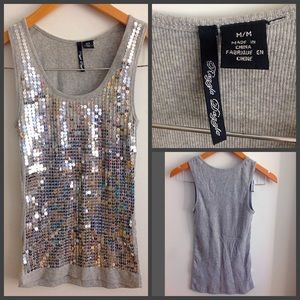 3/$20 RAZZLE DAZZLE M fit S